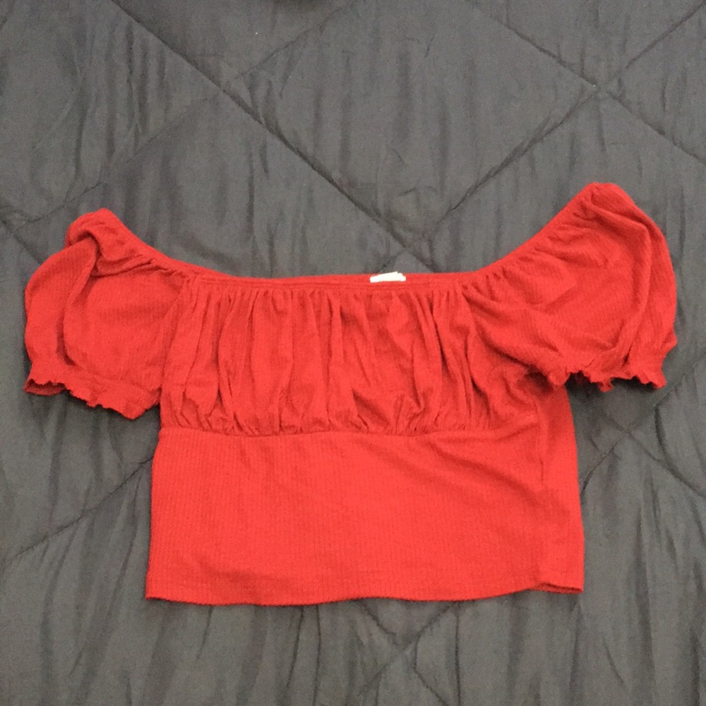 off the should red crop top